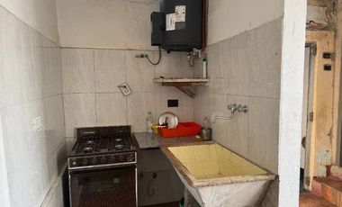 Casa PH en venta en Villa Dominico