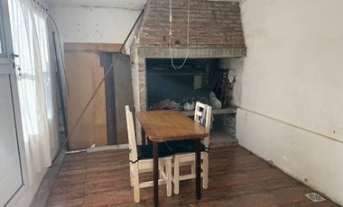 Casa PH en venta en Villa Dominico