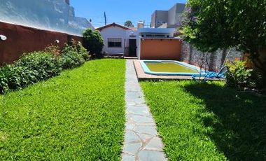 Casa en venta en Bernal Centro