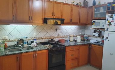 Casa en venta en Avellaneda Oeste