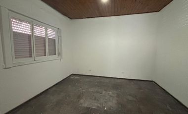 Casa en venta en Lanus Oeste