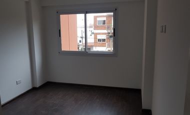 Departamento en venta en Remedios de Escalada Oeste