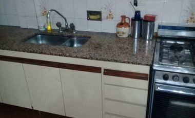Casa en venta en Lanus Oeste