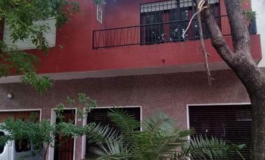 Casa en venta en Lanus Oeste