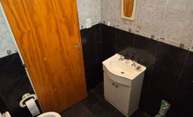 Casa PH en venta en Valentin Alsina