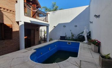 Casa en venta en Piñeyro