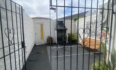 Triplex en venta en Piñeyro