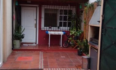 Casa PH en venta en Lanus Oeste