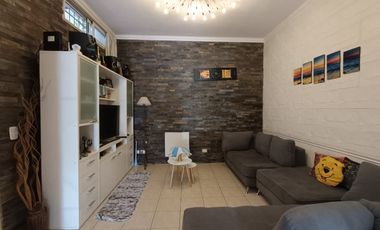 Casa PH en venta en Lanus Oeste