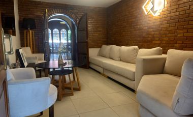 EUSKADI VENDE EXPECTACULAR CASA (J.F. MORENO) APTA CREDITO USD 240000