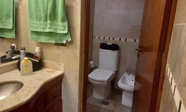 EUSKADI VENDE EXPECTACULAR CASA (J.F. MORENO) APTA CREDITO USD 240000