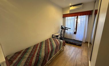 Casa en venta en Ezpeleta Este