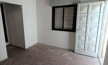 Departamento en alquiler en Isidro Casanova