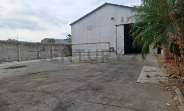 Se Alquila Bodega con ofcinas y patio para maniobras, via a Daule, KariG