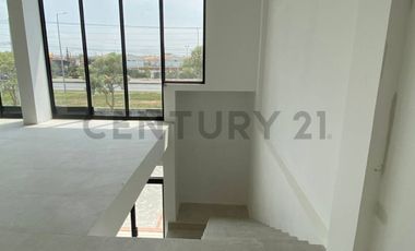 Local comercial en Plaza Savali, Km 4.5vía a Salitre - KariG