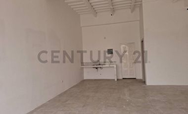 Local comercial en Plaza Savali, Km 4.5 via a Salitre - KariG