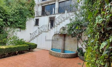 CASA EN LOMAS DE LA HERRADURA