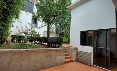 CASA EN LOMAS DE LA HERRADURA