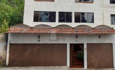 CASA EN LOMAS DE LA HERRADURA