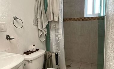 CASA EN VENTA DE UN PISO EN FRACCIONAMIENTO LOS SAUCES AL NORPONIENTE DE AGS.