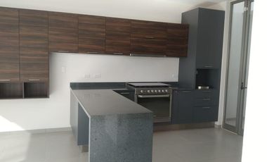 CASA EN VENTA EN CONDOMINIO RESIDENCIAL PUNTA DORADA AL PONIENTE DE AGS.