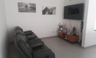 CASA EN VENTA EN CONDOMINIO RESIDENCIAL PUNTA DORADA AL PONIENTE DE AGS.