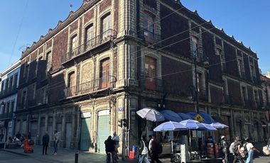 EDIFICIO EN VENTA / CENTRO HISTÓRICO CDMX - SANTO DOMINGO
