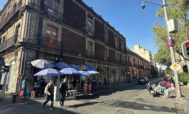 EDIFICIO EN VENTA / CENTRO HISTÓRICO CDMX - SANTO DOMINGO