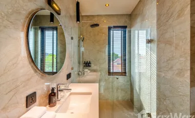 Luxury 2-Bedroom Apartment in Seminyak