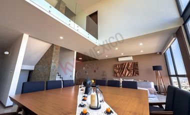 Casa en Venta, San Luis Potosi, Majestuosa Residencia en Club de Golf La Loma, recamara en planta baja