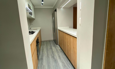 CASA CON 6D, 3B, 3E, Y ADICIONAL UN DEPTO