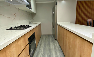 CASA CON 6D, 3B, 3E, Y ADICIONAL UN DEPTO