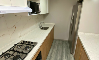 CASA CON 6D, 3B, 3E, Y ADICIONAL UN DEPTO