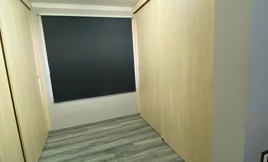 CASA CON 6D, 3B, 3E, Y ADICIONAL UN DEPTO