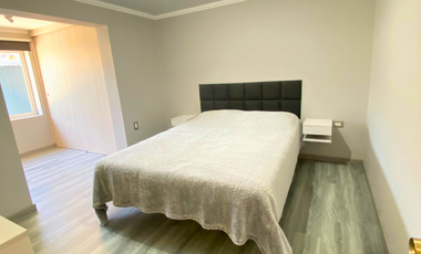 CASA CON 6D, 3B, 3E, Y ADICIONAL UN DEPTO