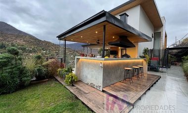 Casa en Arriendo en CAM. REFUGIOS DEL ARRAYAN