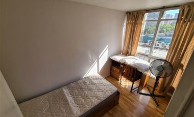 Departamento en Arriendo en Diagonal Paraguay 361, Metro Universidad Catolica