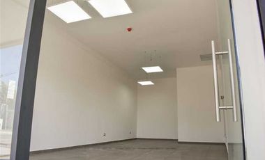 Local comercial en arriendo en PEÑALOLÉN