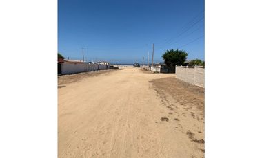 Cómoda casa amoblada, condominio privado Consistorial 