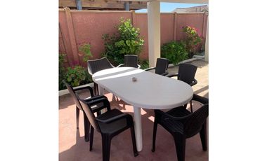 Cómoda casa amoblada, condominio privado Consistorial 