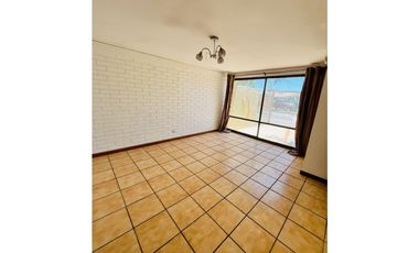 SE ARRIENDA AMPLIA CASA EN SECTOR LA PRADERA