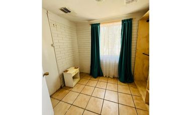 SE ARRIENDA AMPLIA CASA EN SECTOR LA PRADERA