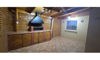 Venta de Casa con 2 dormitorios en Condominio en Calle Larga