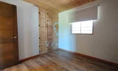 ARRIENDO ACOGEDORA CASA EN CAMINO SANTA TERESA - MOSTAZAL