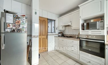 La Reina alta. Excelente ubicacion.