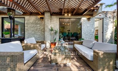 La Reina alta. Excelente ubicacion.