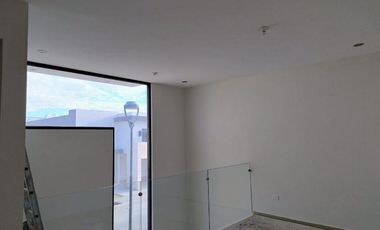 CASA EN VENTA EN FRACCIONAMIENTO LOS VIÑEDOS, TORREON COAHUILA