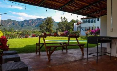 CASA AMUEBLADA EN RENTA MALINALCO