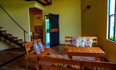 CASA AMUEBLADA EN RENTA MALINALCO