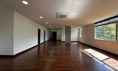 ARRIENDO de OFICINAS en MedellÃ­n